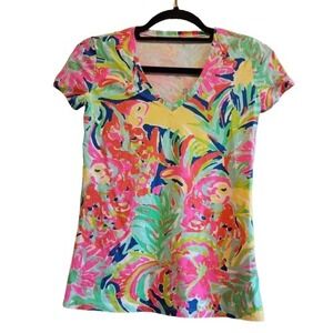 Lilly Pulitzer Casa Banana‎ V-Neck T-Shirt Top Women's XS 95/5 Cotton Spandex